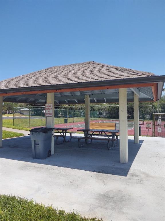 3874 Lake Shore Drive Palm Harbor, FL 34684 - Photo 19 of 21