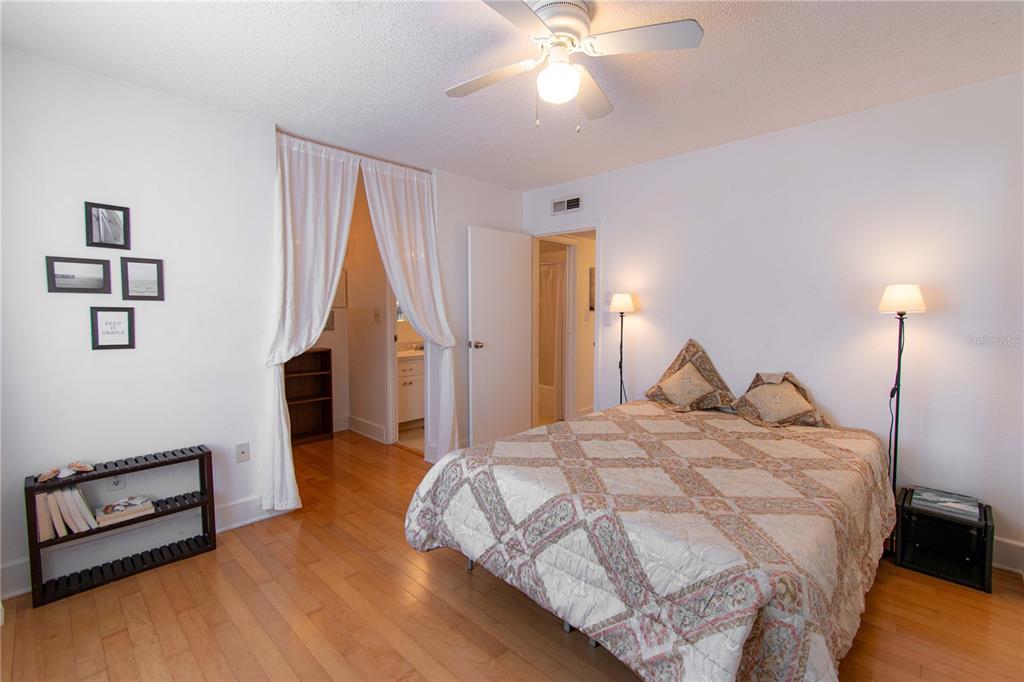 241 South McMullen Booth Road, Unit 34 Clearwater, FL 33759 - Photo 5 of 30