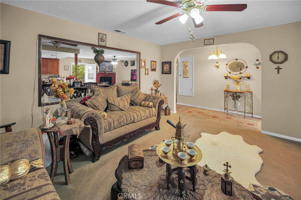 7863 Railroad Avenue Riverside, CA 92504 - Photo 8 of 38