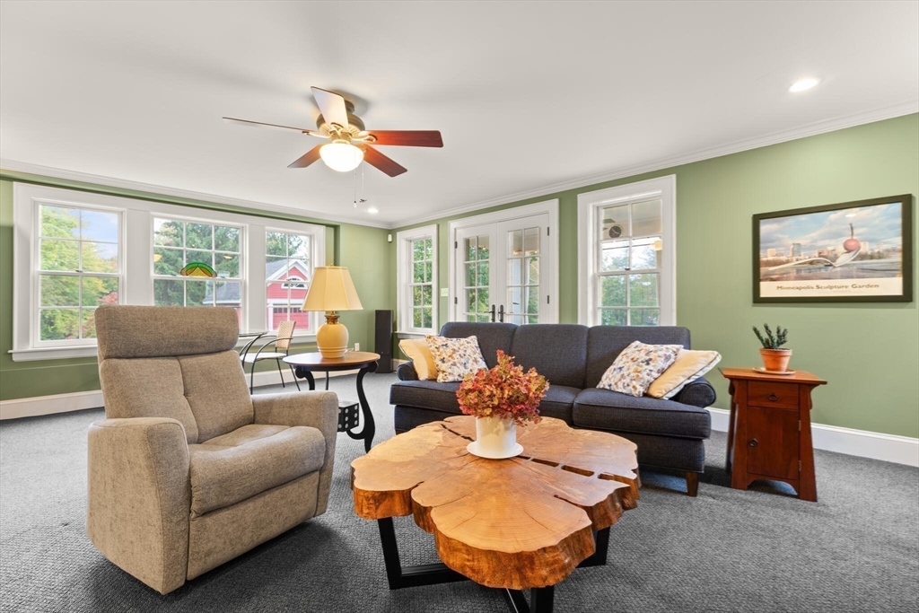 407 Highland Street Milton, MA 02186 - Photo 3 of 40