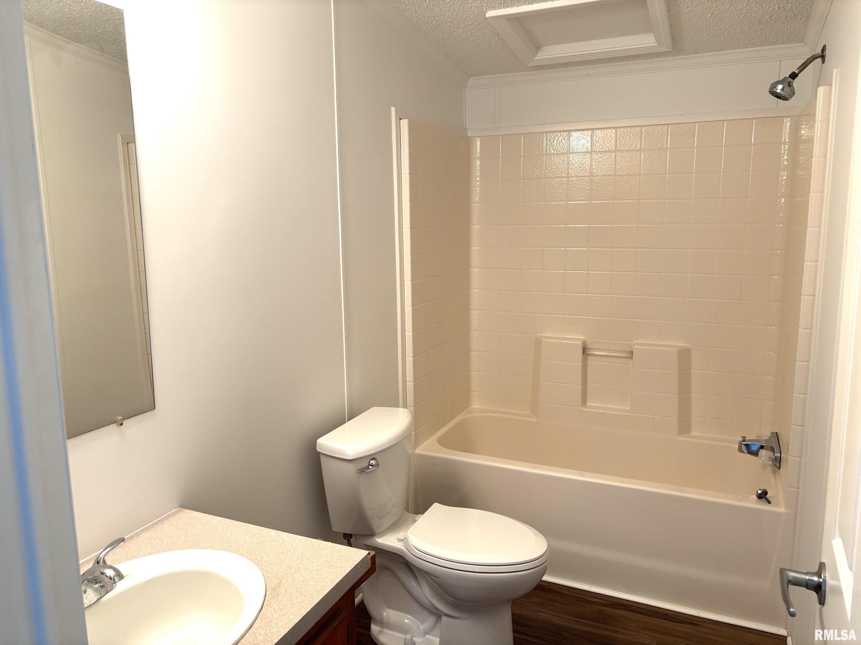 2800 Vía Rosso, Unit 73 Springfield, IL 62703 - Photo 37 of 43