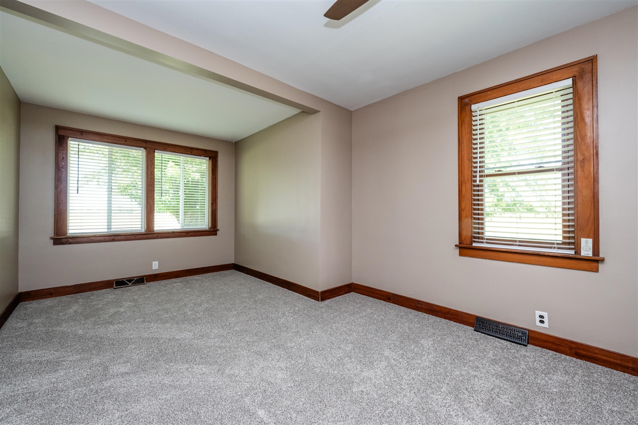 887 West Hinchman Road Baroda, MI 49101 - Photo 18 of 56