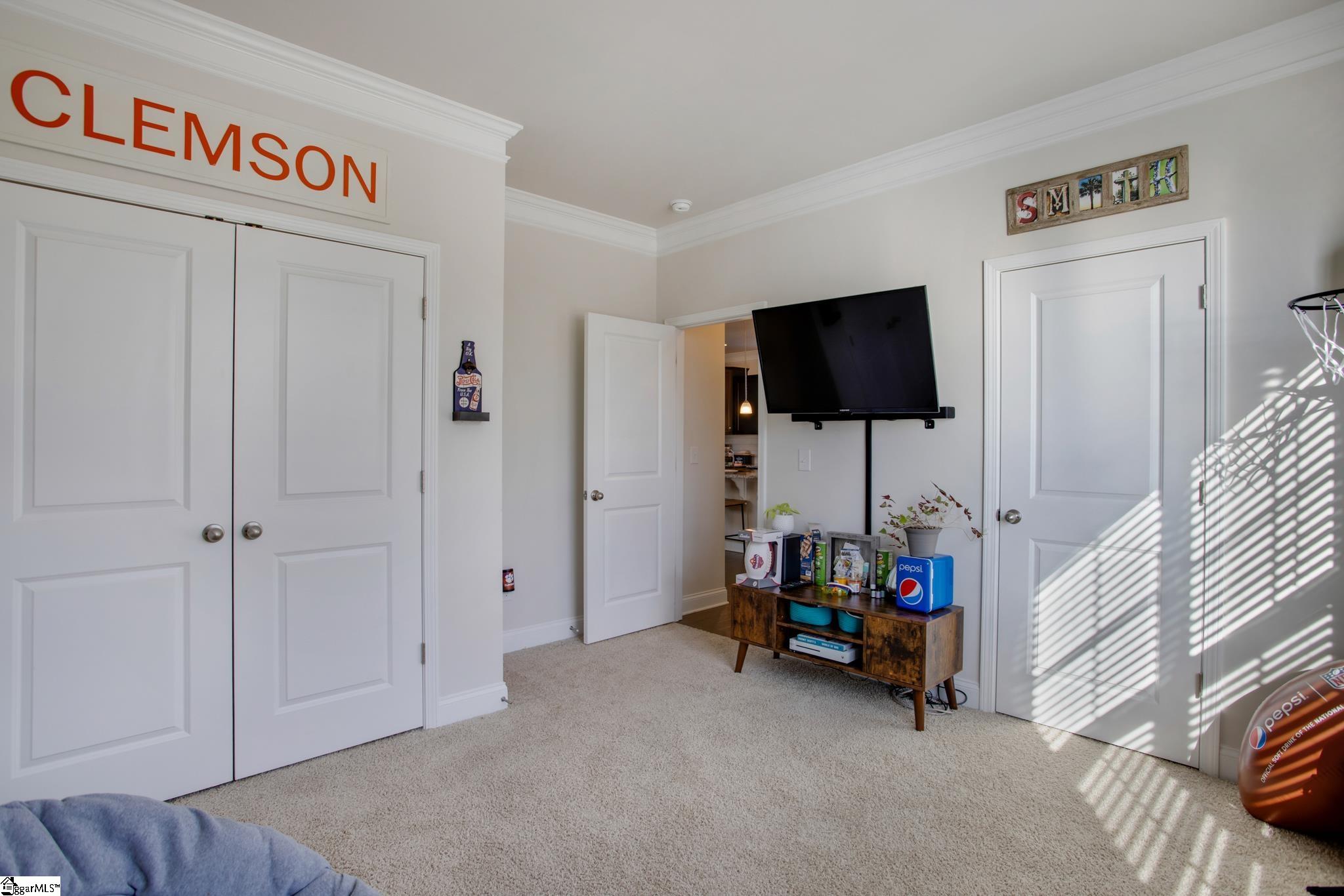 222 Raleighwood Lane Simpsonville, SC 29681 - Photo 17 of 35