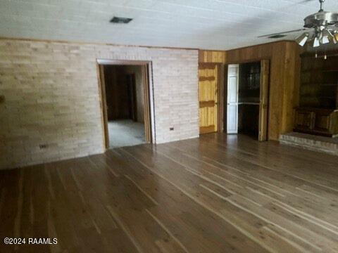 403 West Main Street Delcambre, LA 70528 - Photo 3 of 15 IMG_5196