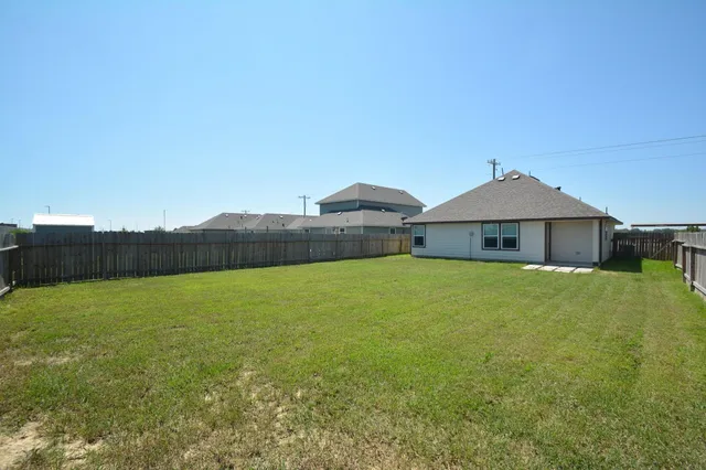 $1,800 | 1982 Road 5714 Cleveland Tx 77327, Cleveland, TX 77327