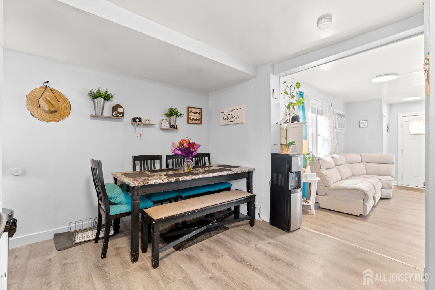 34 Ling Street Fords, NJ 08863 - Photo 10 of 17