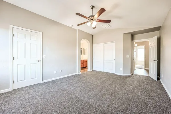 $2,585 | 2531 West White Feather Lane, Phoenix, AZ 85085