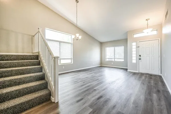 $2,585 | 2531 West White Feather Lane, Phoenix, AZ 85085