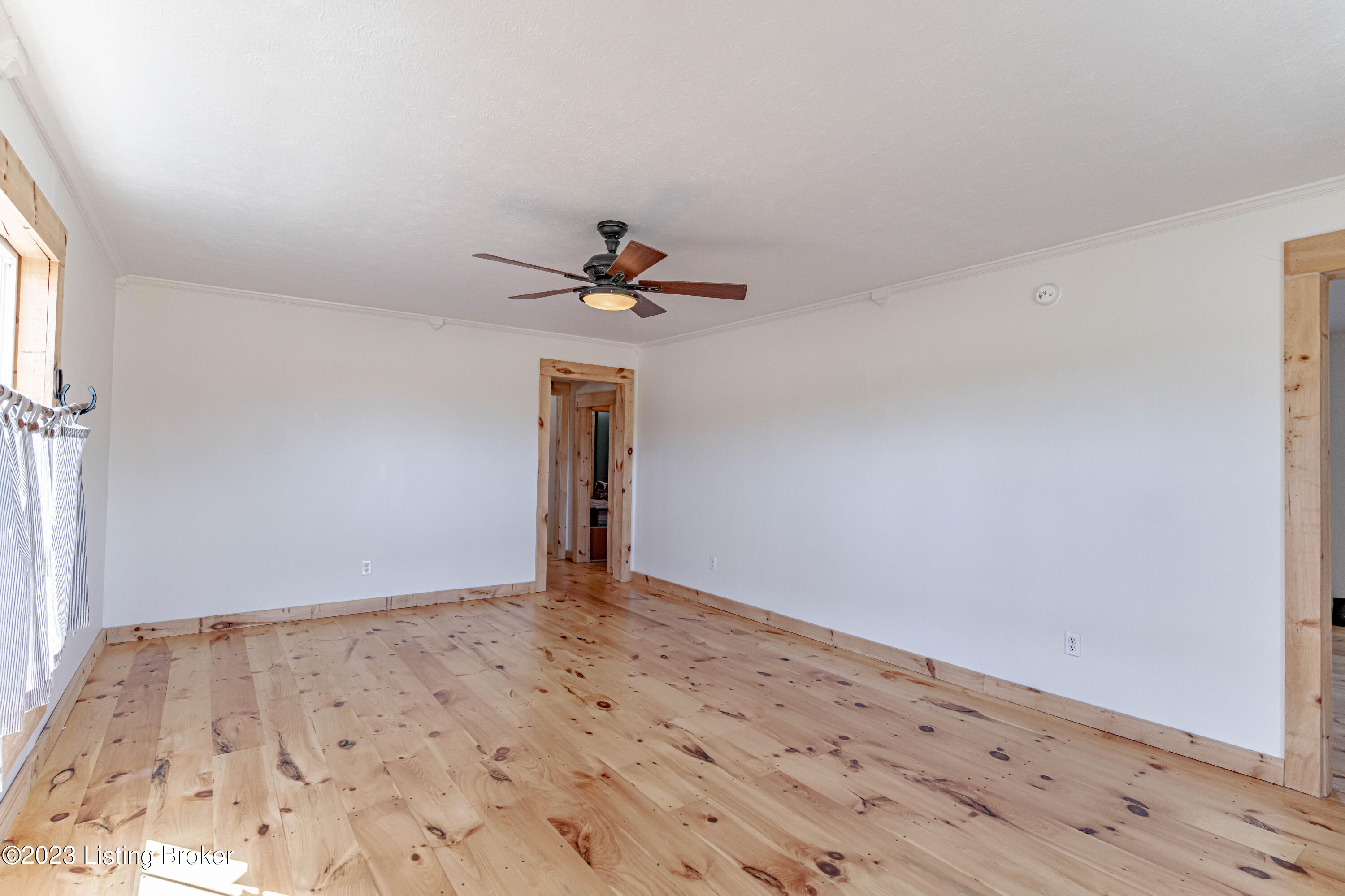 3378 Bryant Ridge Road Caneyville, KY 42721 - Photo 13 of 69 DSC01449