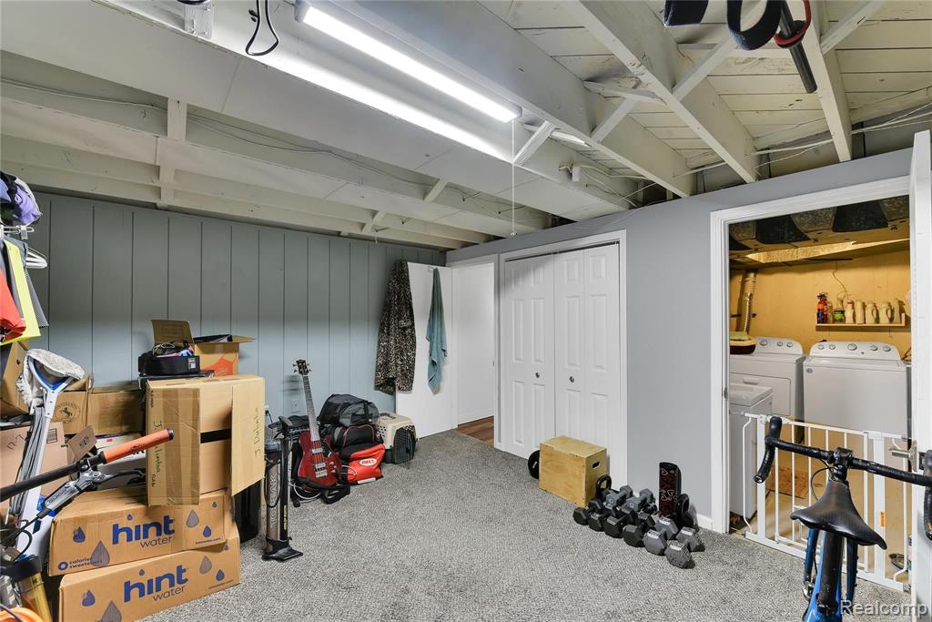 1735 Graefield Road Birmingham, MI 48009 - Photo 18 of 24
