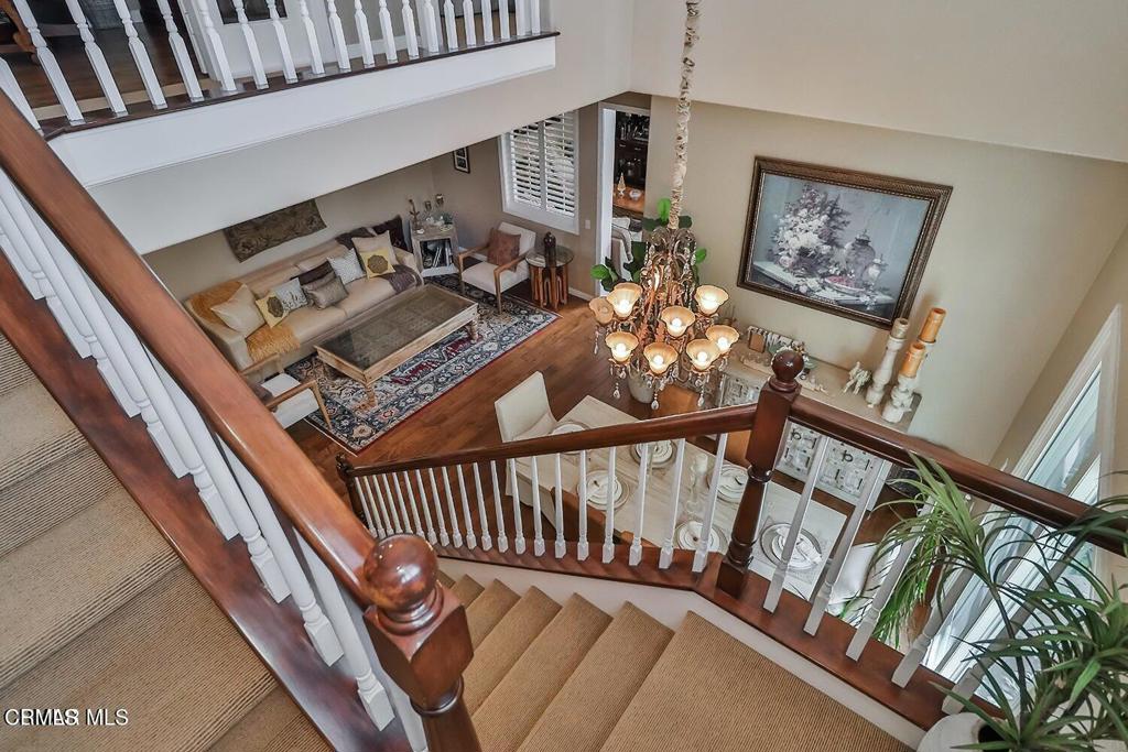 963 Corte Augusta Camarillo, CA 93010 - Photo 14 of 27 a view of an chairs