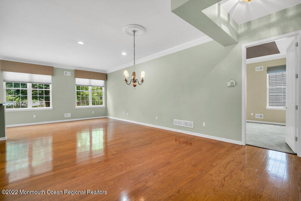 33 Crooked Stick Road Jackson, NJ 08527 - Photo 8 of 33 009_dsc05581