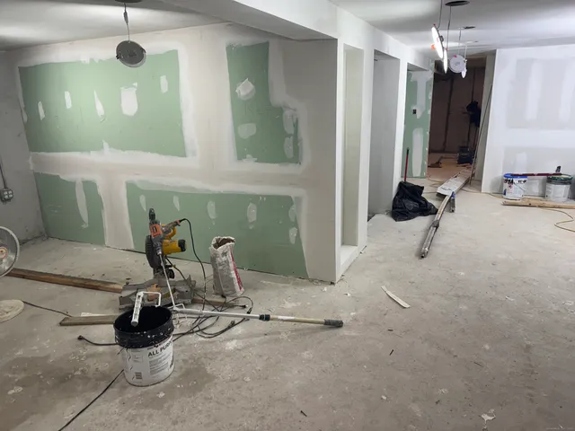 $1,700 | 190 Whitney Avenue, Unit 3, Bridgeport, CT 06606