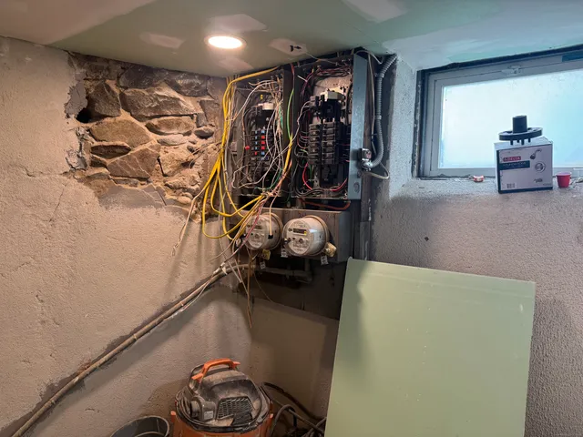 $1,700 | 190 Whitney Avenue, Unit 3, Bridgeport, CT 06606