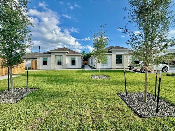 $1,075 | 7702 North 58th Street, Unit 2, Mission, TX 78573