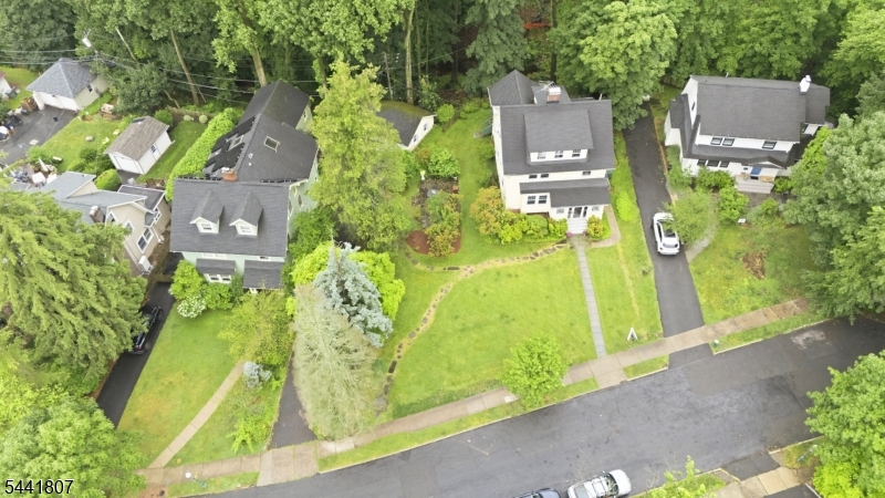 35 Glenside Road South Orange, NJ 07079 - Photo 6 of 48