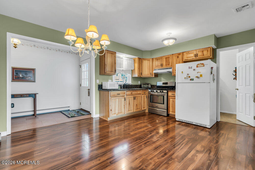 273 Privateer Road Manahawkin, NJ 08050 - Photo 15 of 27 025_dsc08542_769