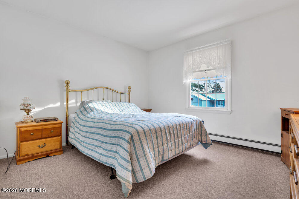 273 Privateer Road Manahawkin, NJ 08050 - Photo 10 of 27 018_dsc08507_322