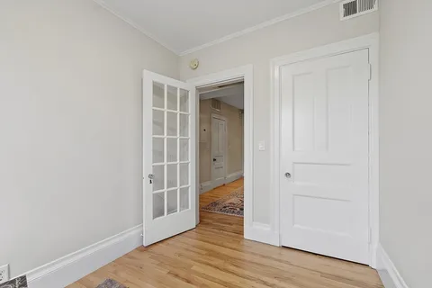 $1,800,000 | 178 Commonwealth Avenue, Unit 7, Boston, MA 02116