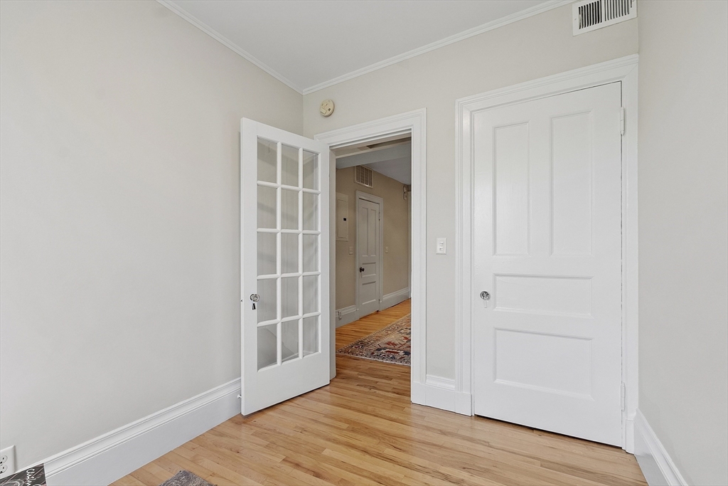 178 Commonwealth Avenue, Unit 7 Boston, MA 02116 - Photo 13 of 36