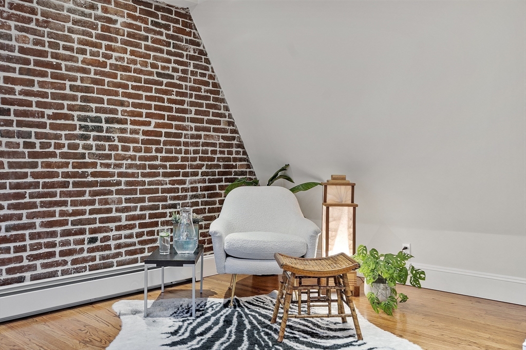 178 Commonwealth Avenue, Unit 7 Boston, MA 02116 - Photo 22 of 36