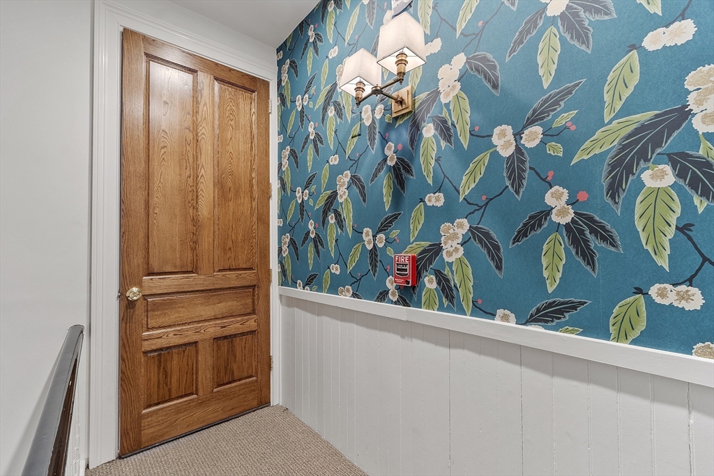 178 Commonwealth Avenue, Unit 7 Boston, MA 02116 - Photo 32 of 36