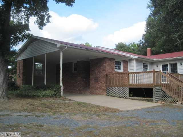 420 Beane Road Seagrove, NC 27341 - Photo 3 of 11 Exterior Back.