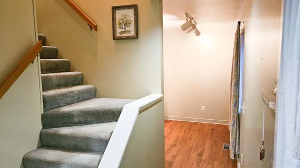 $167,000 | 160 Carberry Hill Court, Kalamazoo, MI 49006