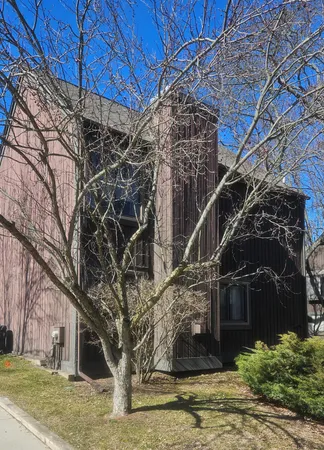 $167,000 | 160 Carberry Hill Court, Kalamazoo, MI 49006