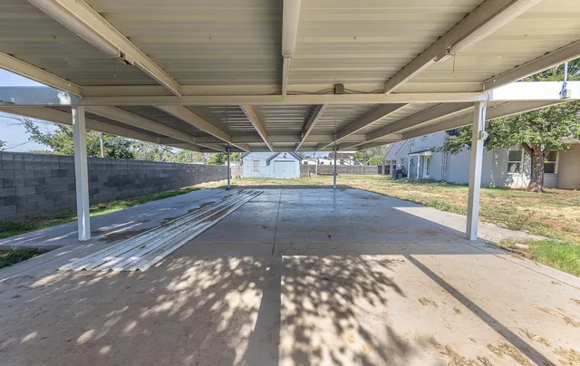 $295,000 | 304 Cactus Drive, Levelland, TX 79336