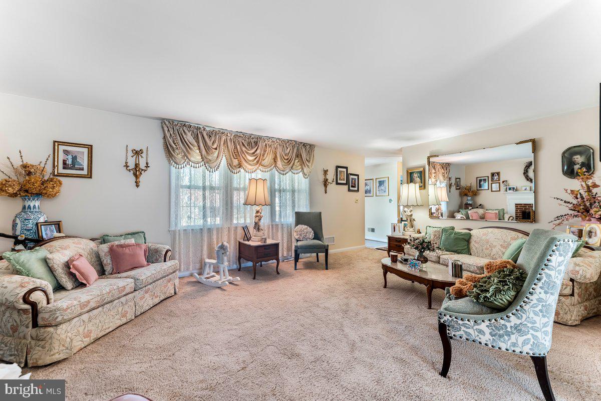 2506 Berwyn Road Wilmington, DE 19810 - Photo 8 of 43 Gallery Image 8