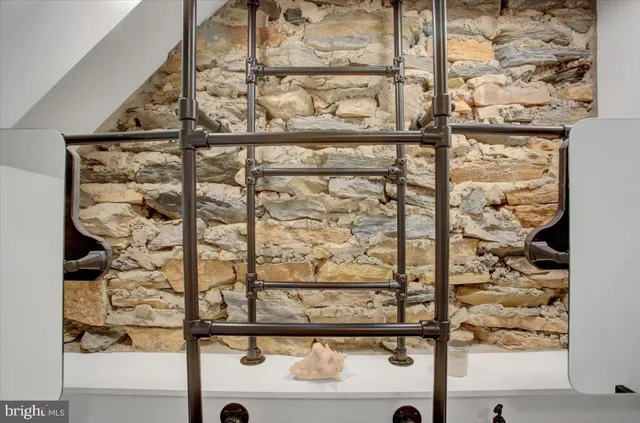 $725,000 | 307 West W King Street, Shippensburg, PA 17257