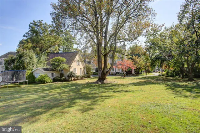 $725,000 | 307 West W King Street, Shippensburg, PA 17257