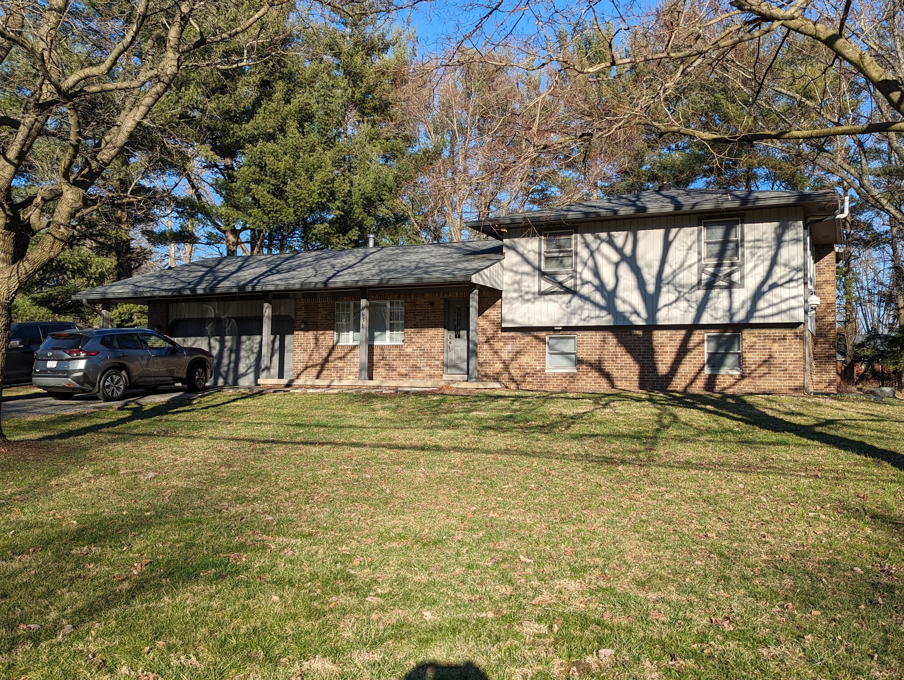 8831 Morgantown Road Indianapolis, IN 46217 - Photo 1 of 27 Gallery Image 1