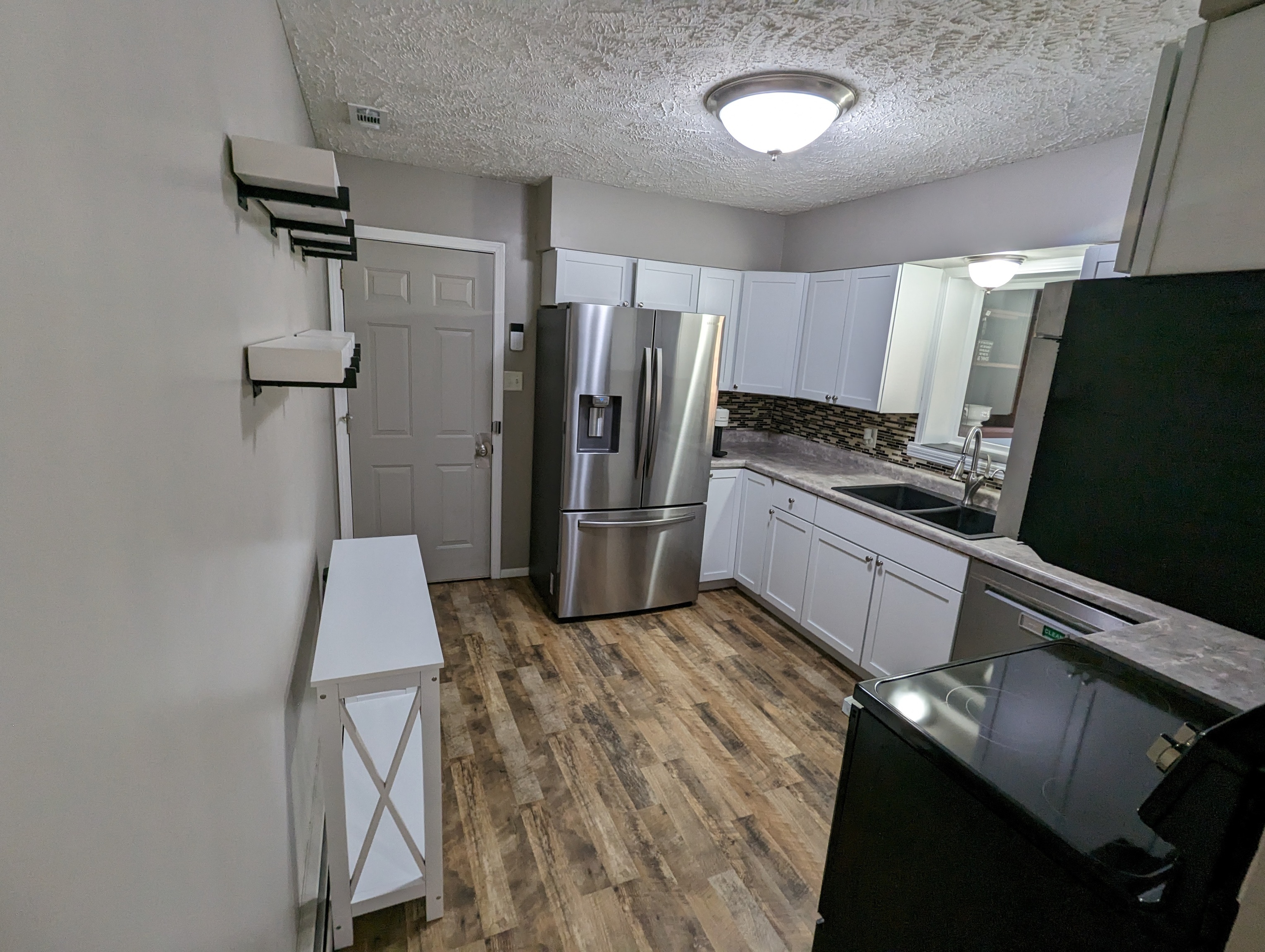 8831 Morgantown Road Indianapolis, IN 46217 - Photo 5 of 27 Gallery Image 5