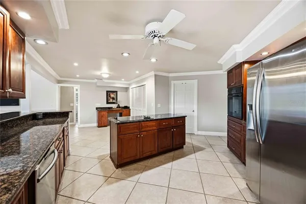 $975,000 | 3953 Prairie Dunes Drive, Sarasota, FL 34238