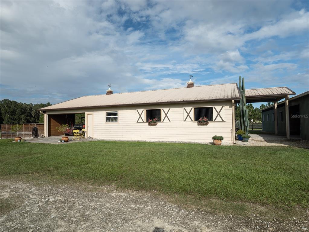9481 West Highway 316 Reddick, FL 32686 - Photo 22 of 34