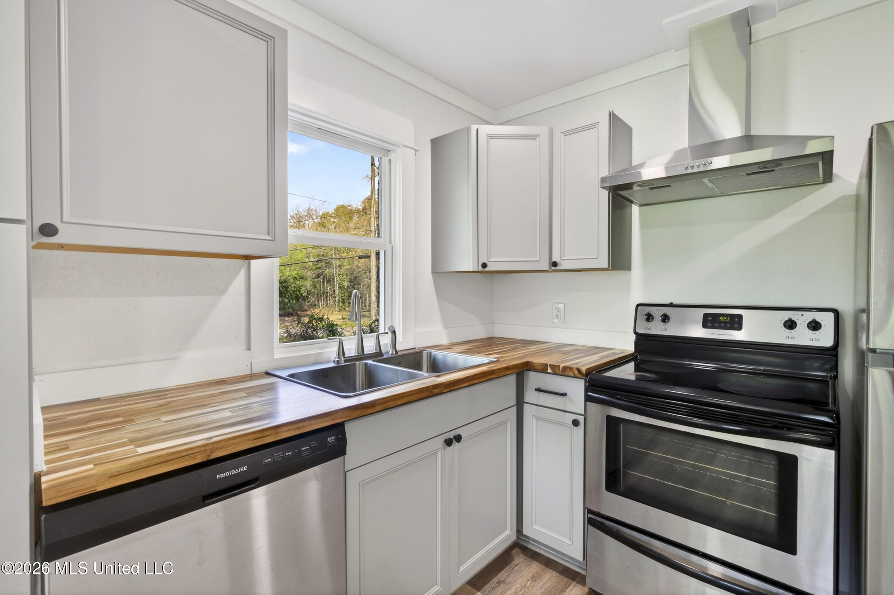 211 Depot Road Lucedale, MS 39452 - Photo 14 of 35 211DepotRd-15