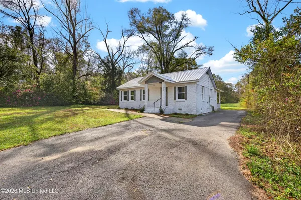 $186,000 | 211 Depot Road, Lucedale, MS 39452