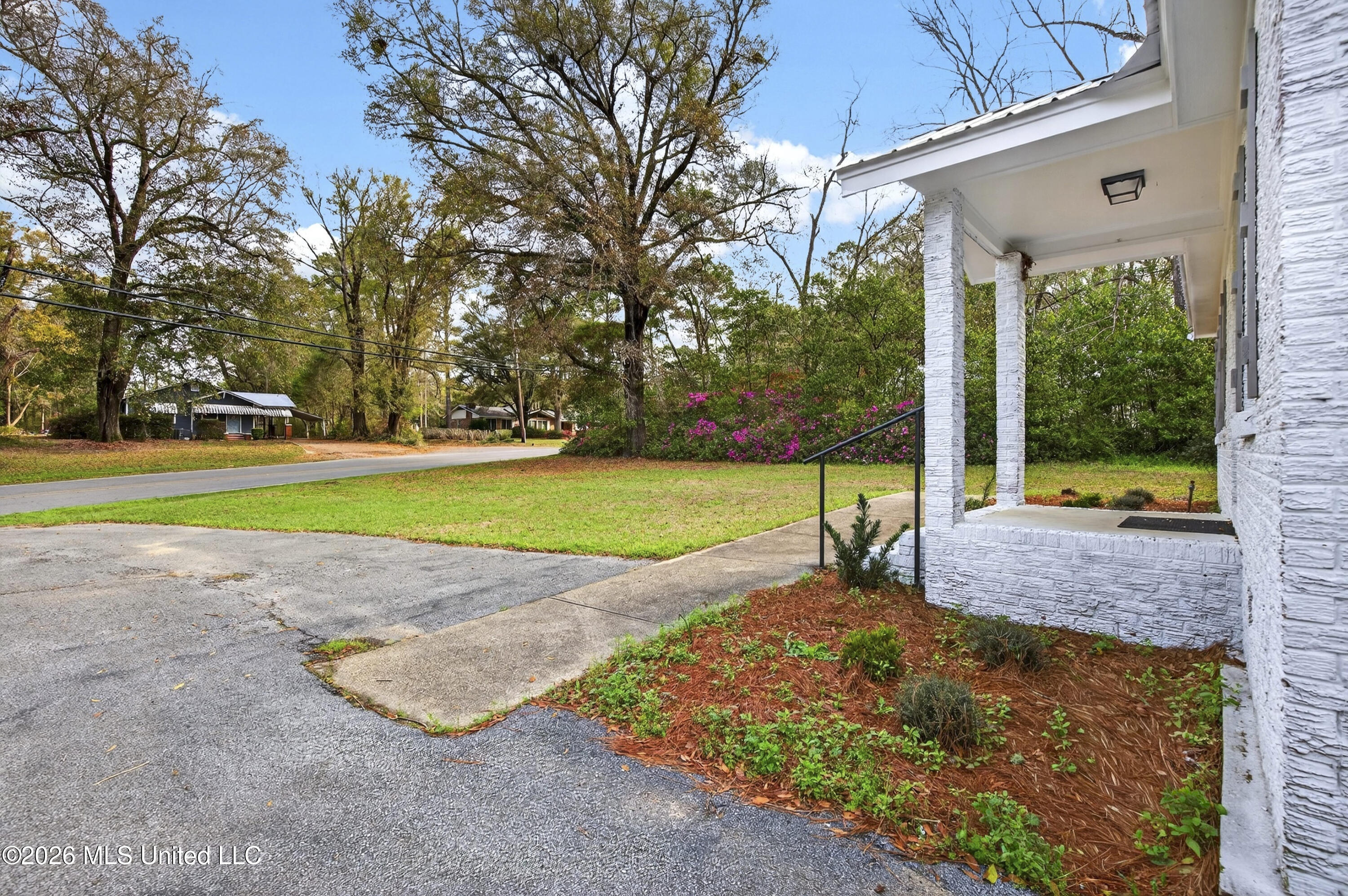 211 Depot Road Lucedale, MS 39452 - Photo 5 of 35 211DepotRd-38