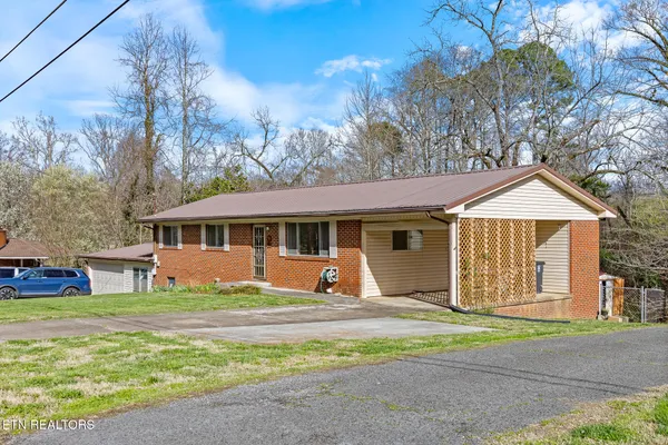 $265,000 | 717 James Street, Athens, TN 37303