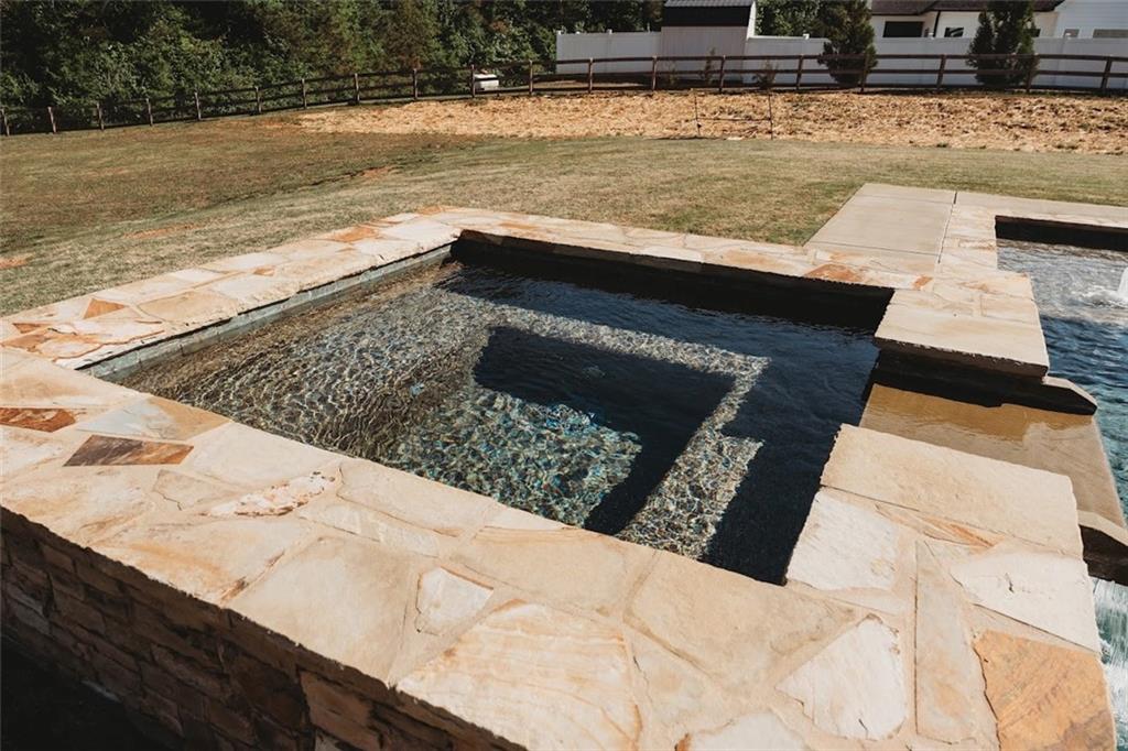 133 Mote Road Carrollton, GA 30117 - Photo 11 of 60