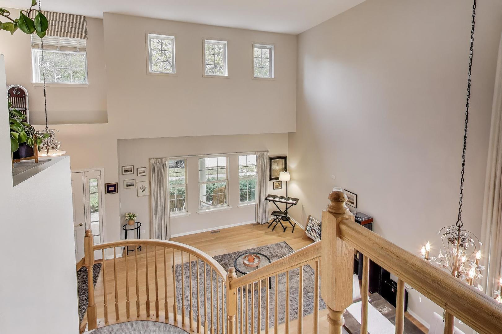 1010 Evergreen Street Mundelein, IL 60060 - Photo 6 of 28 a view of a bedroom with furniture and windows