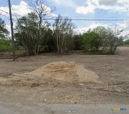$29,500 | 211 East Seidemann Street, Seguin, TX 78155