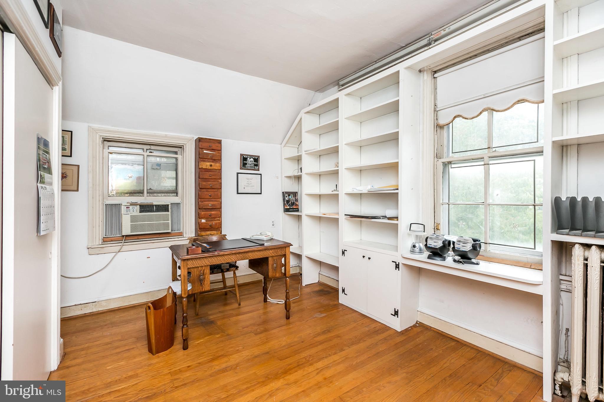 5602 Roxbury Place Baltimore, MD 21209 - Photo 18 of 43 Gallery Image 18