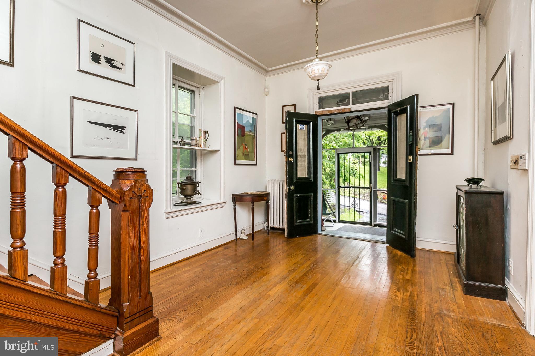 5602 Roxbury Place Baltimore, MD 21209 - Photo 5 of 43 Gallery Image 5