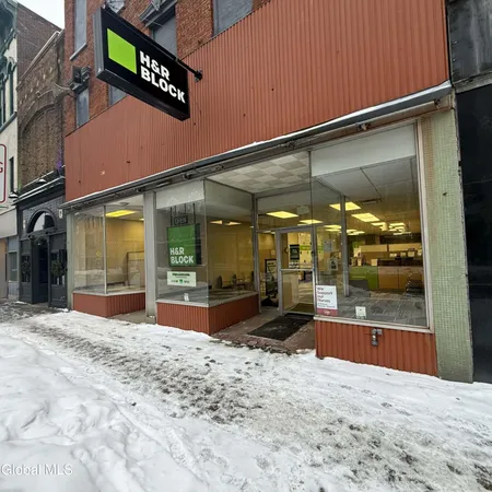 $250,000 | 35-37 North Main Street, Gloversville, NY 12078