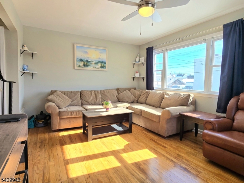 708 Farrand Street, Unit 708A Raritan, NJ 08869 - Photo 3 of 22