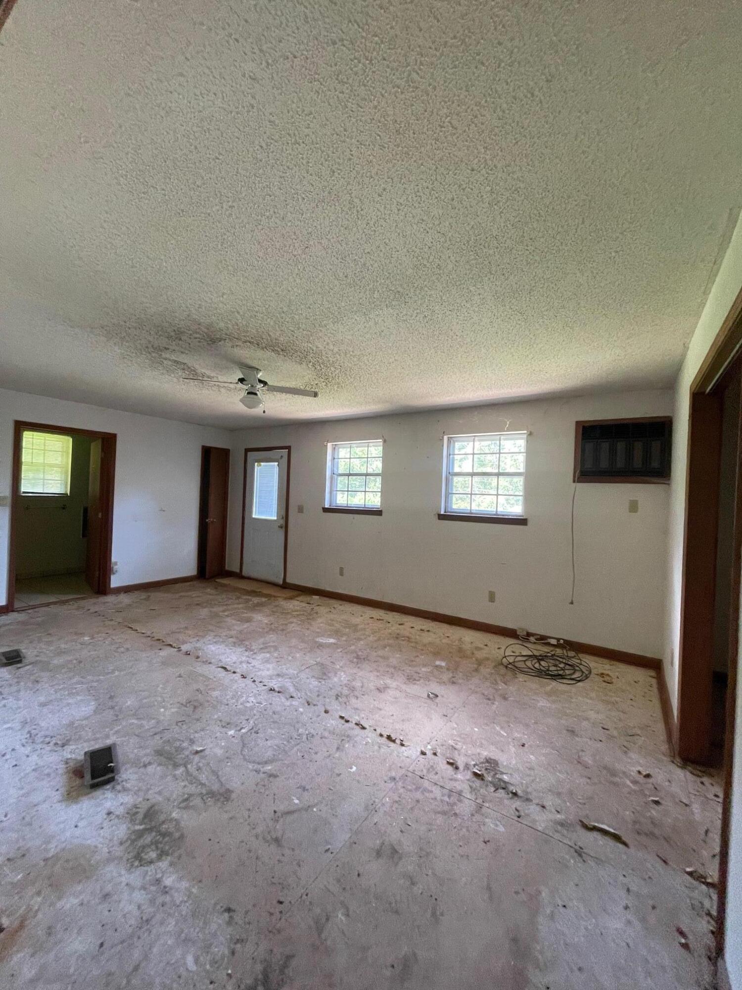 9543 East Brainerd Road Chattanooga, TN 37421 - Photo 7 of 14 eb 7