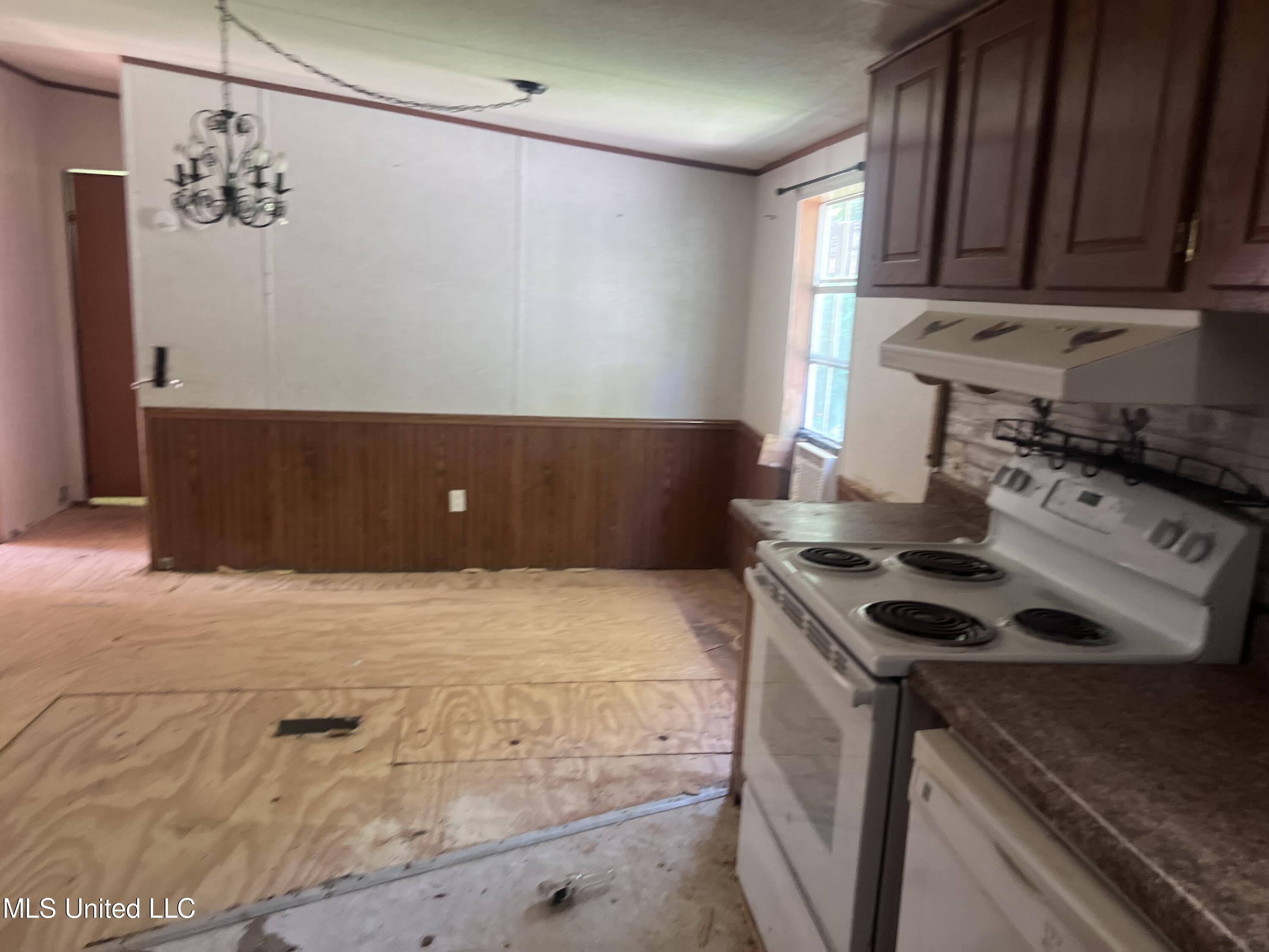 3204 Oak Ridge Road Vicksburg, MS 39183 - Photo 19 of 20 IMG_3993